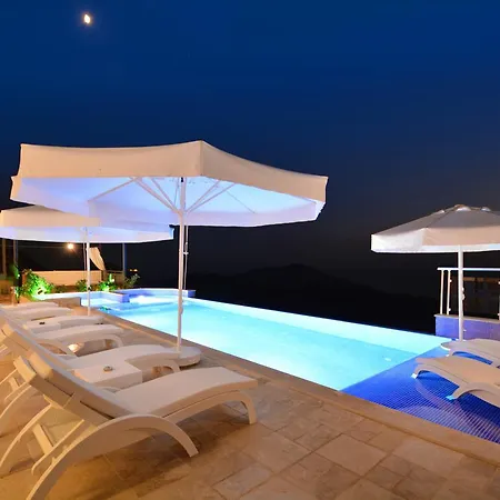 Escalade Villa *