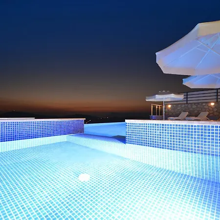 Escalade Villa