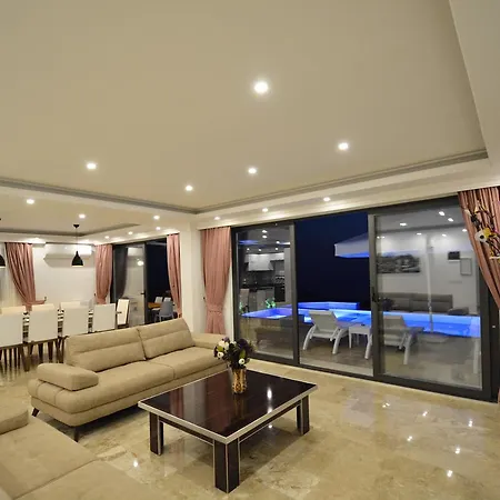 Escalade Villa Kas