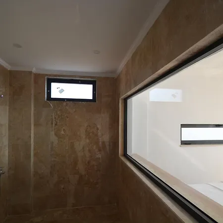 Escalade Villa