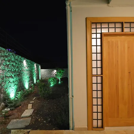 Escalade Villa