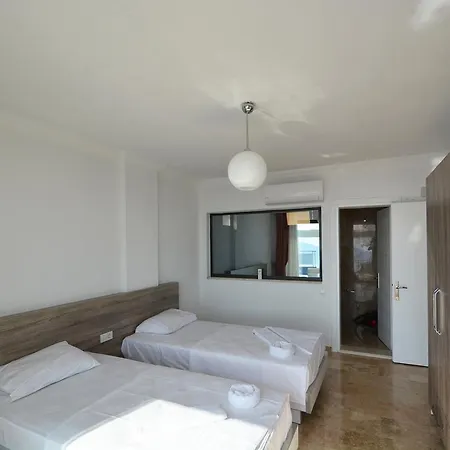 Escalade Villa Kas